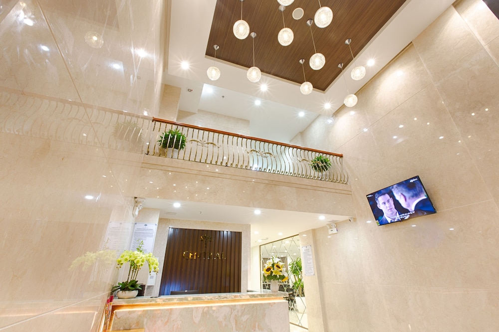 Central Hotel & Spa 7/67