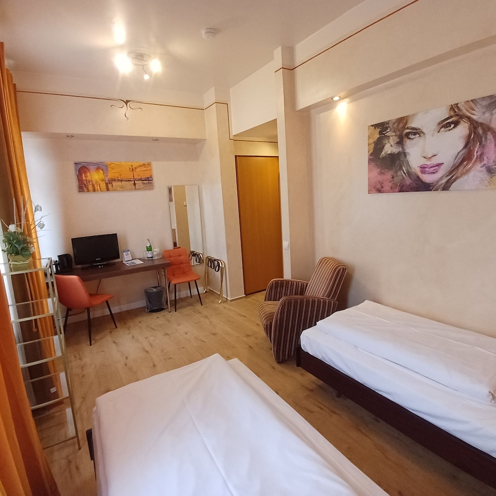 TRIP INN PostHotel Duren 20/50