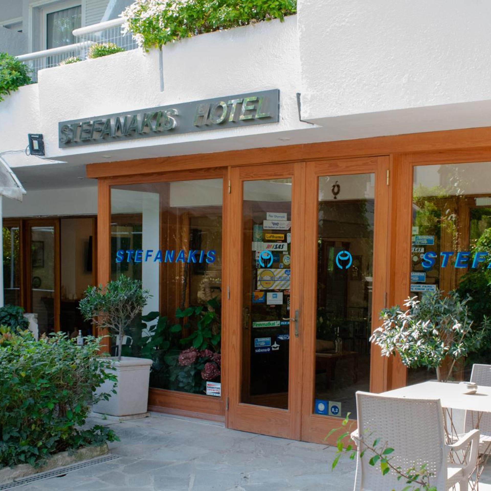 Stefanakis Apartments 2/50