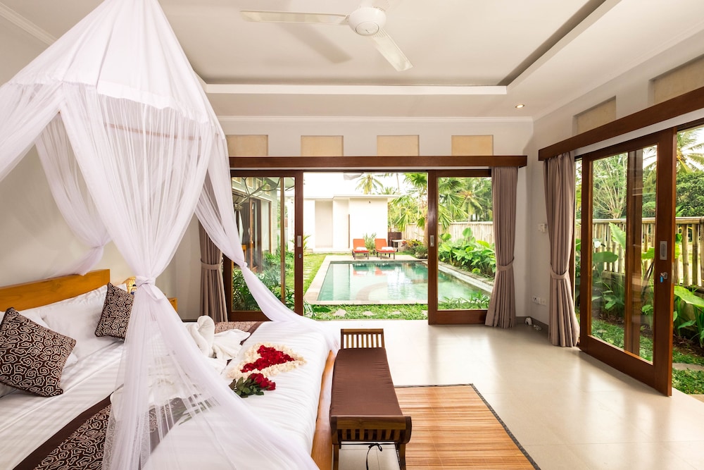 Laba Ubud Villa 2/19