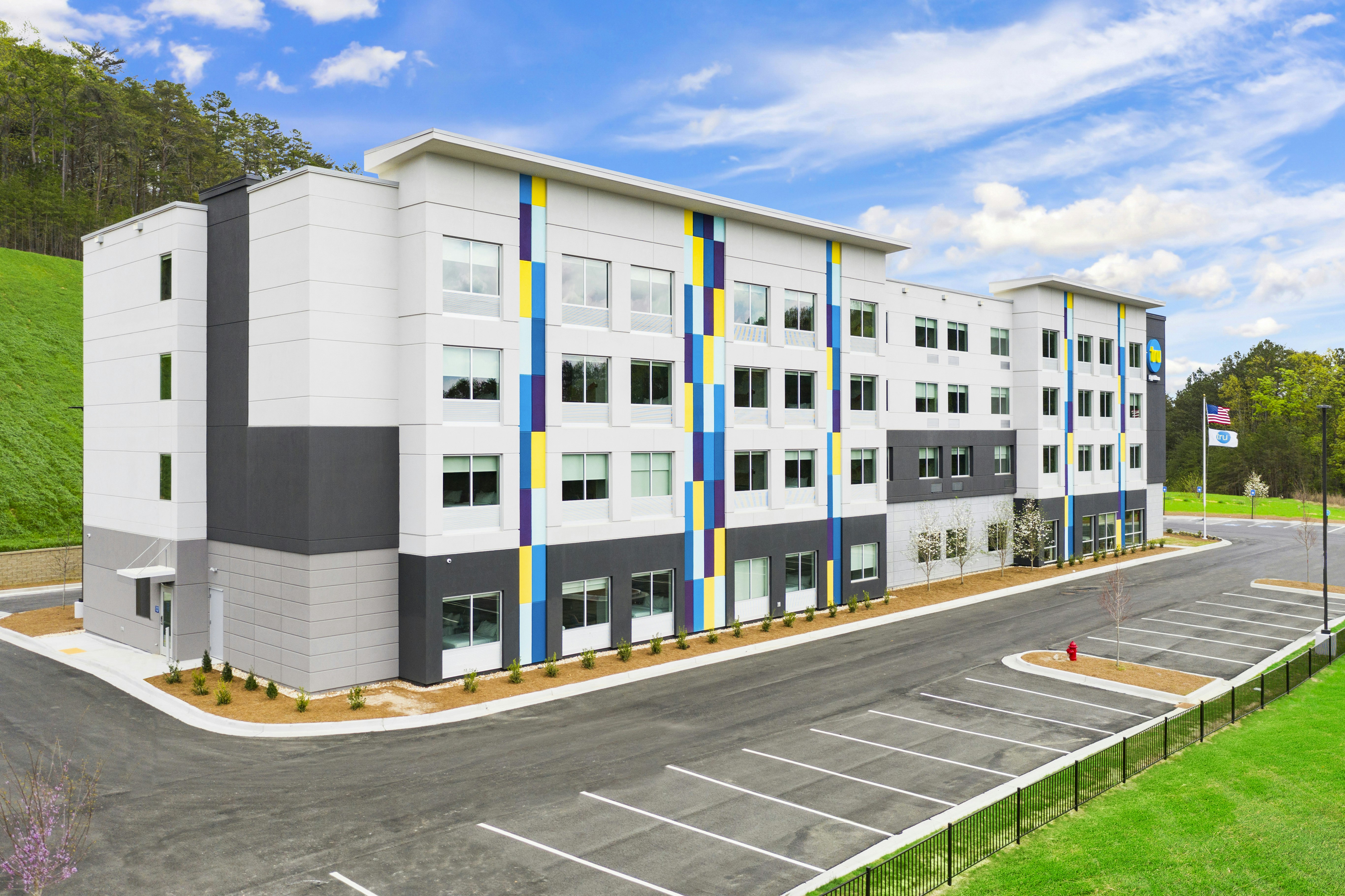 Tru By Hilton Cartersville 55/55