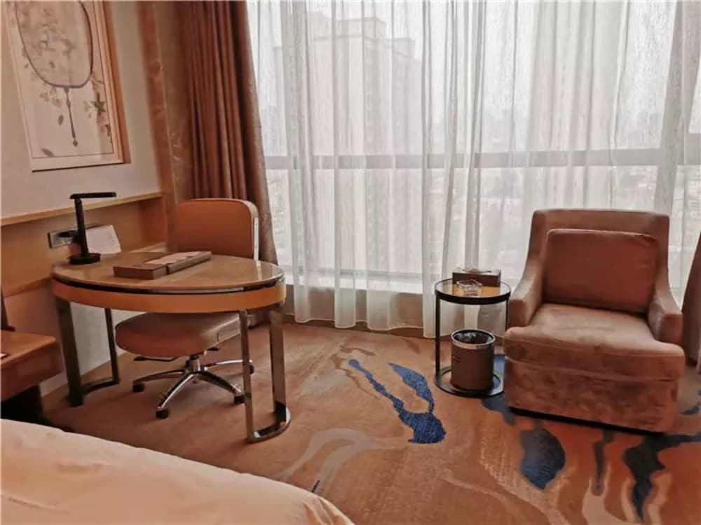 Li Cai Tian Qi Hotel Xianyang 32/48