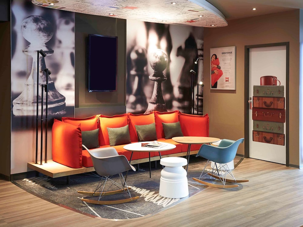 lounge