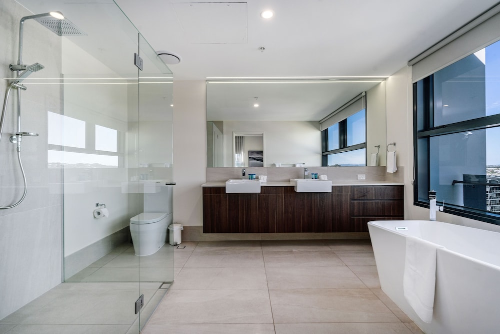 First Light Mooloolaba, Ascend Hotel Collection 11/75
