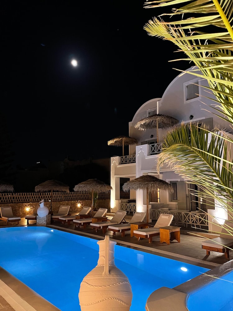 Kalya Suites 55/59