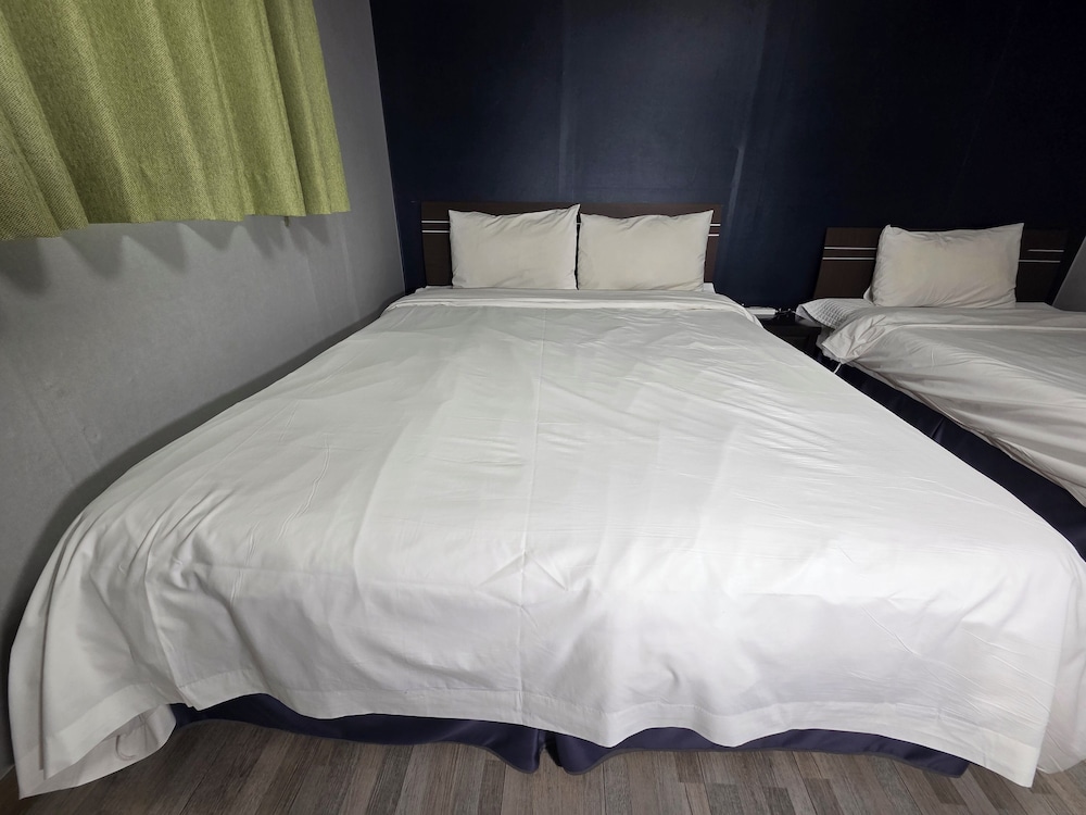 Olle Tourist Hotel 26/40
