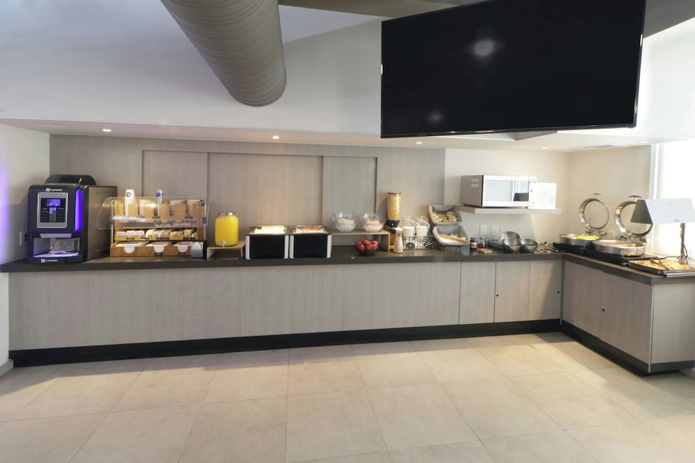 City Express Junior by Marriott Ciudad Juarez Consulado 11/38
