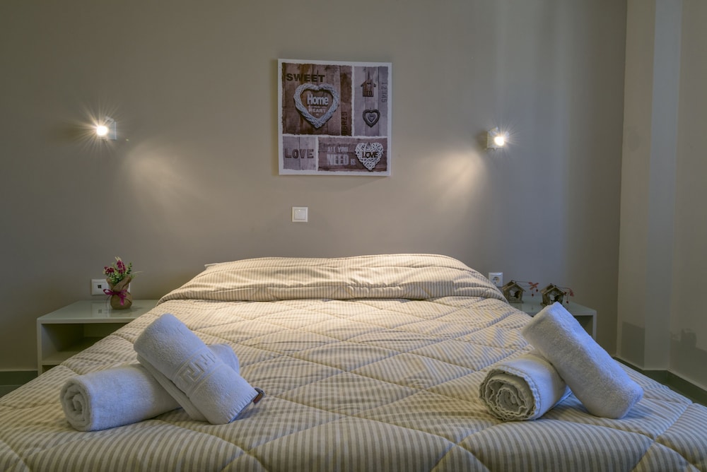 Aloe Apartments & Studios 8/44