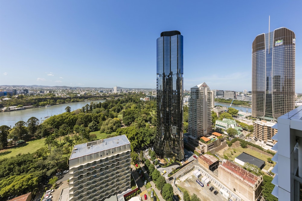 Oaks Brisbane On Margaret Suites 54/64