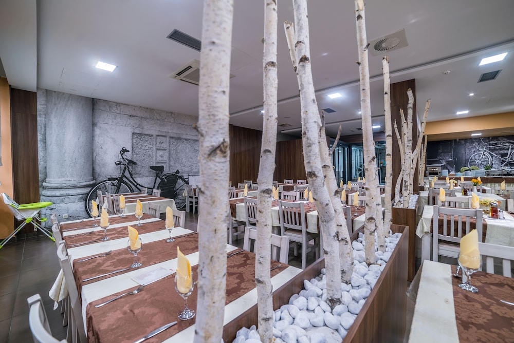 CITY HOTEL MOSTAR 59/69