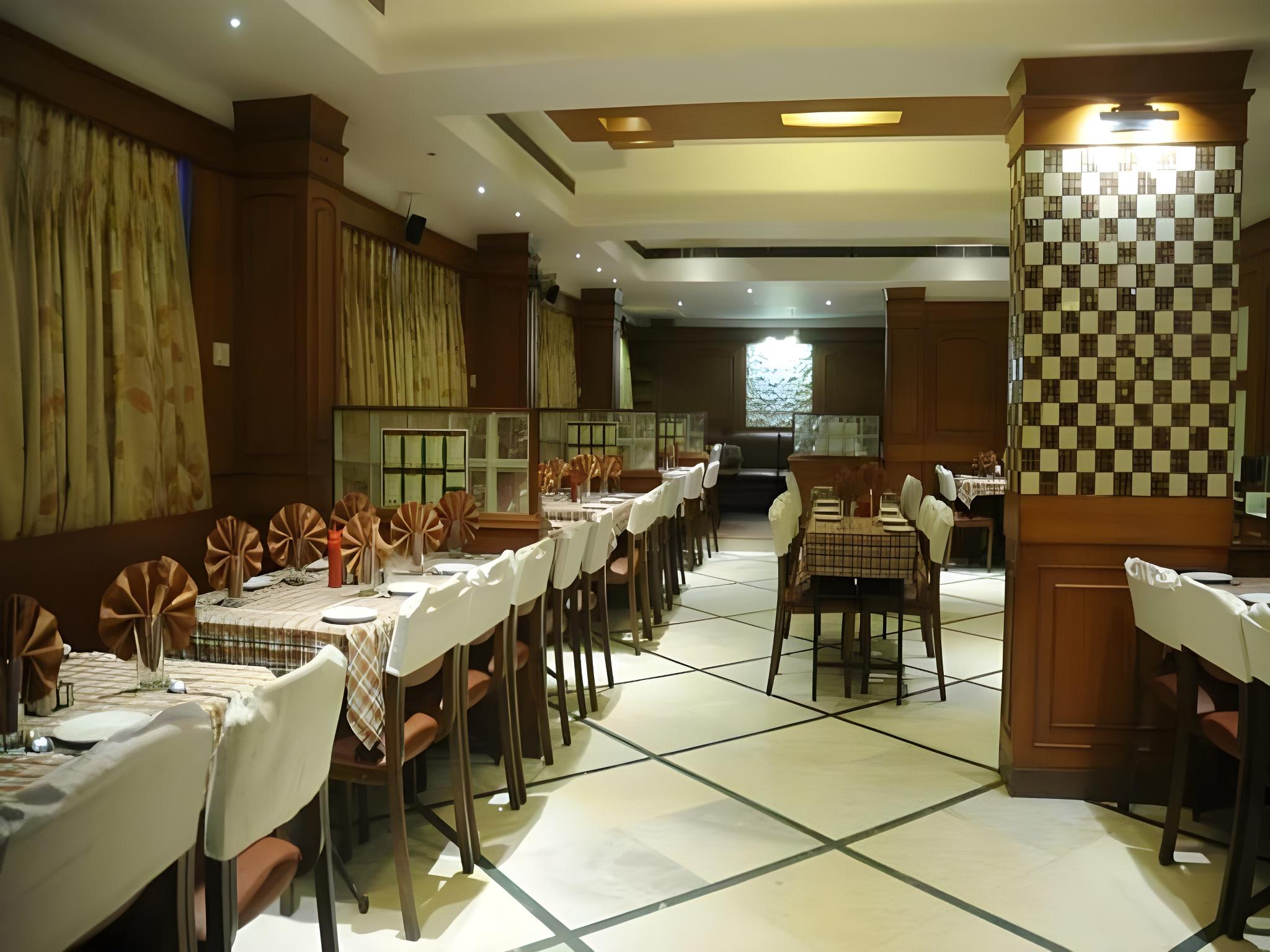 MAURYA RESIDENCY 52/55