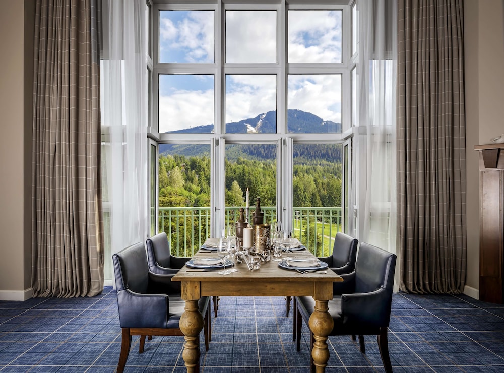 Fairmont Chateau Whistler 62/76