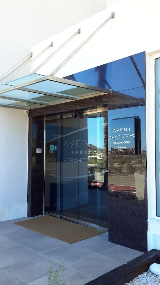 Avent Verahotel 41/44