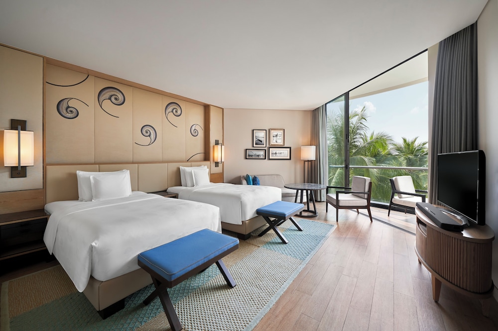 CLASSIC, TWIN BEDS, OCEAN VIEW, BALCONY