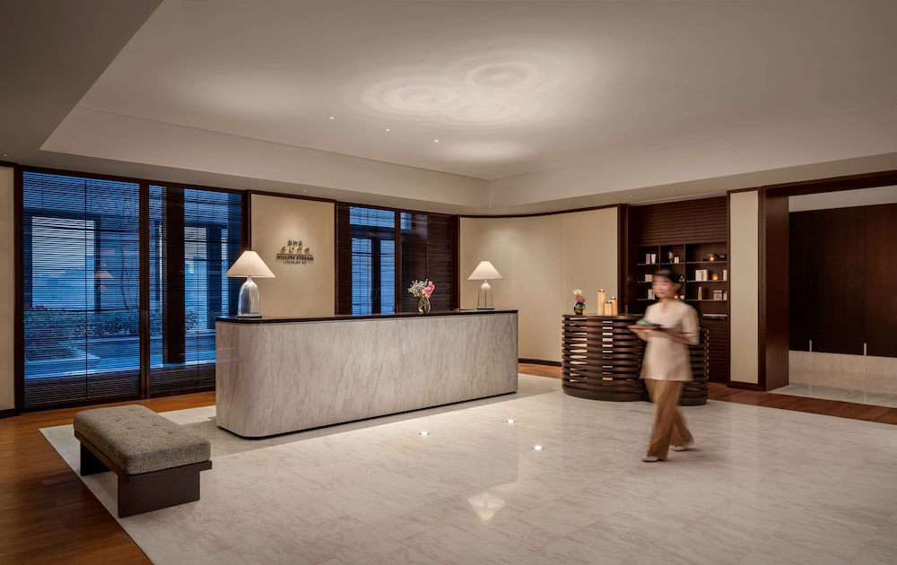 Fairmont Wuhan 8/67