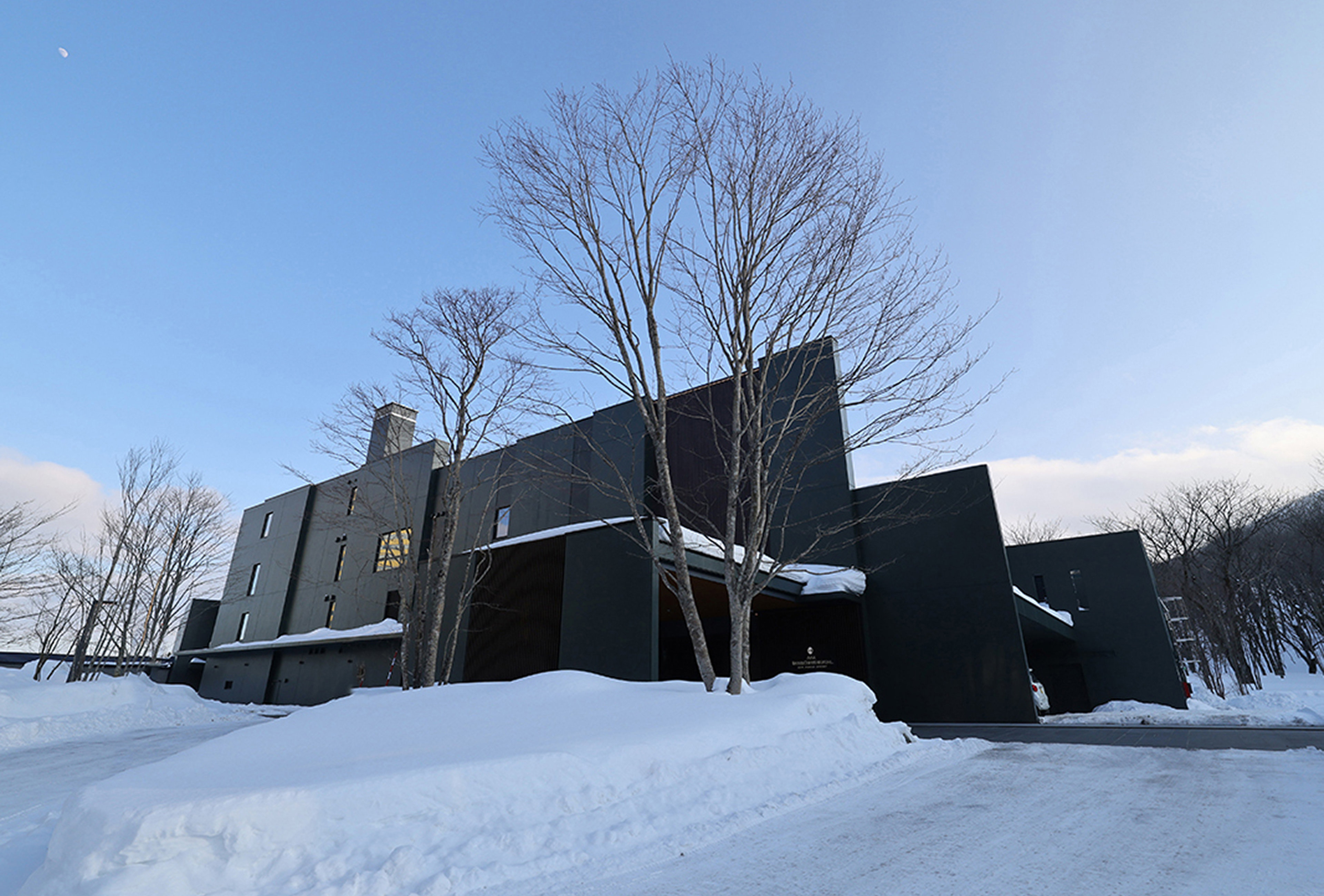 INTERCONTINENTAL APPI KOGEN RESORT 7/79