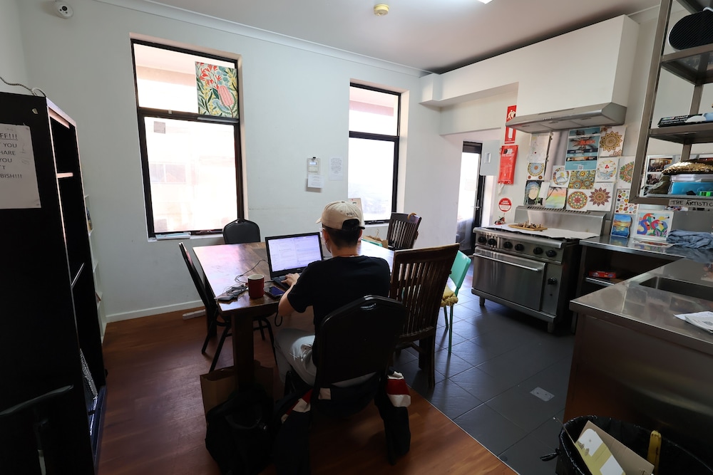 Downtown Backpackers Hostel 15/22