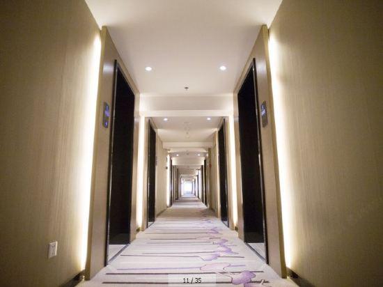Lavande Hotels (Harbin Haxi Railway Station) 30/48