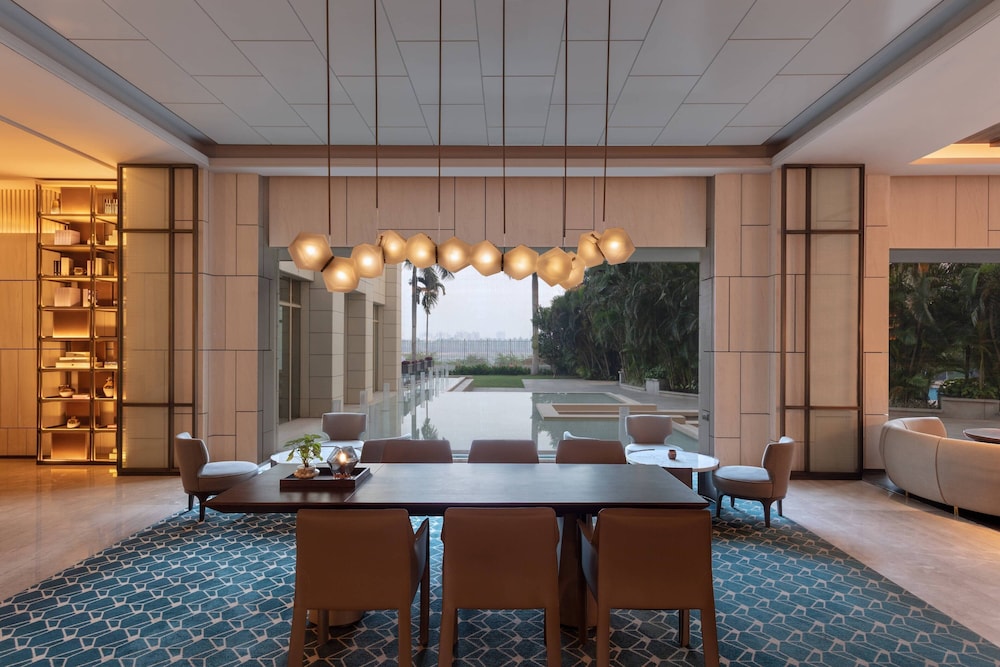 Surat Marriott Hotel 47/55