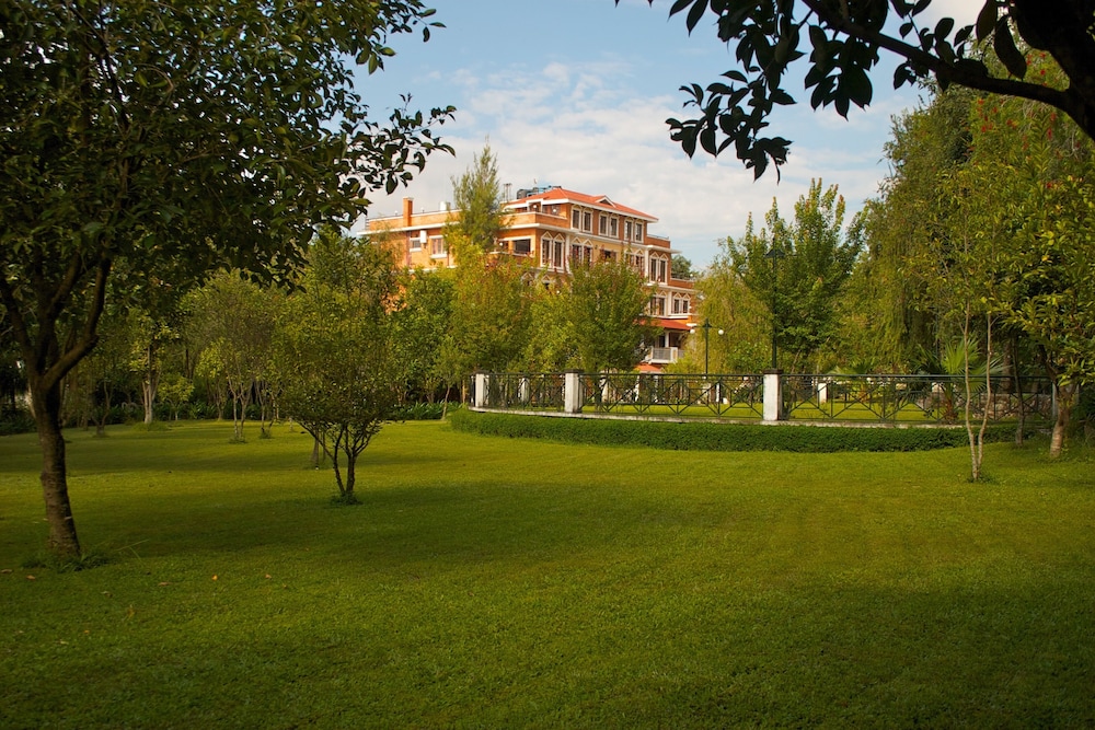 Park Village Resort 35/41