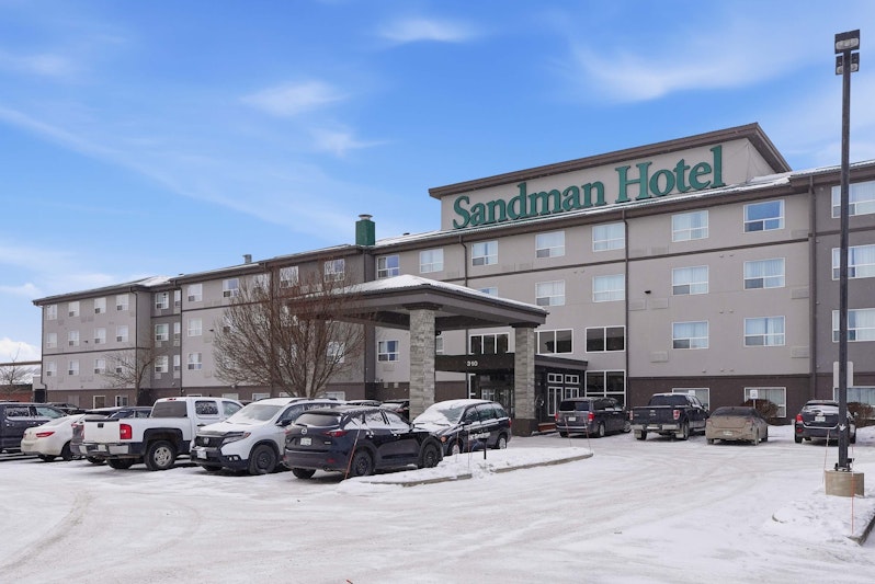 Sandman Hotel Saskatoon 50/52