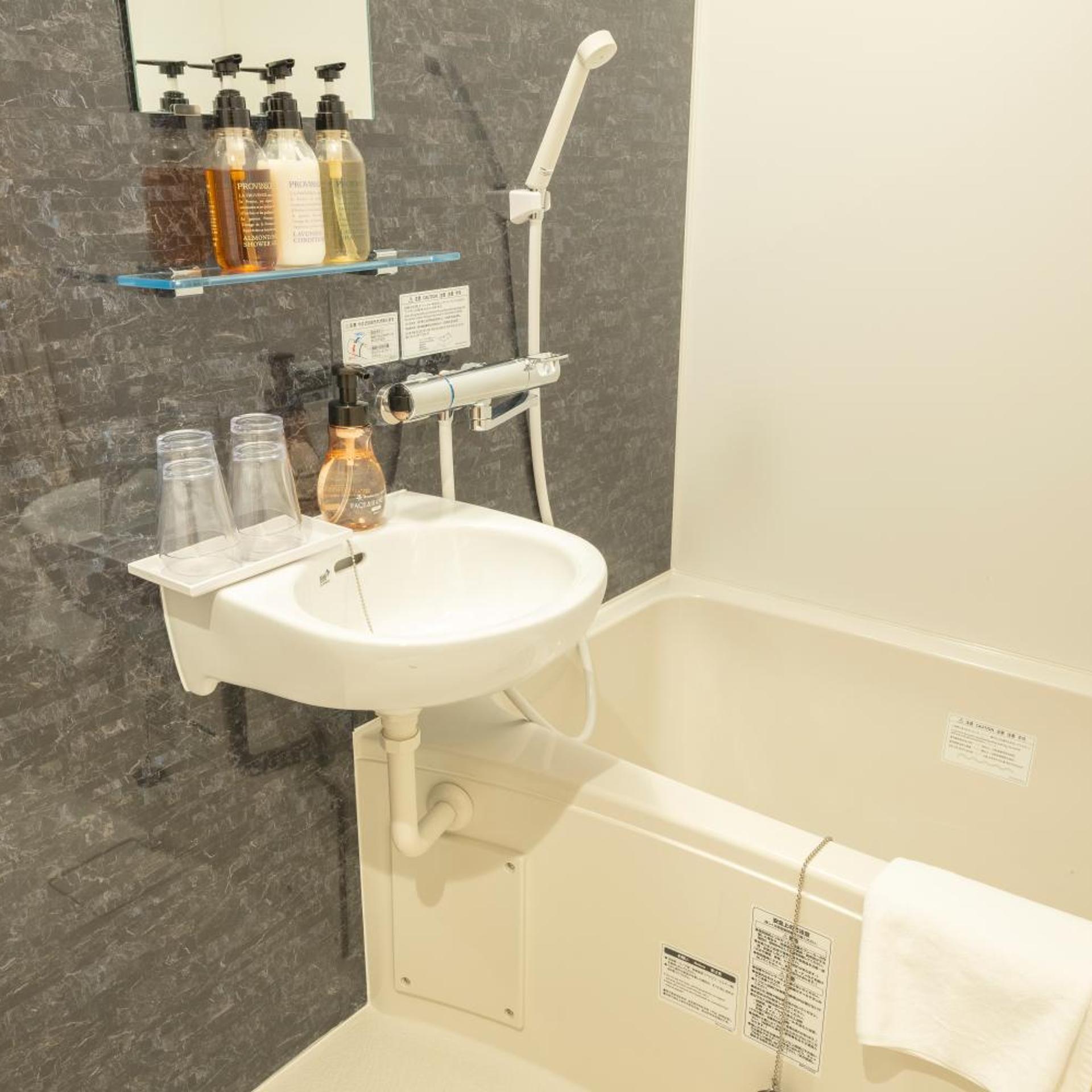 Tosei Hotel COCONE Kamata 45/50
