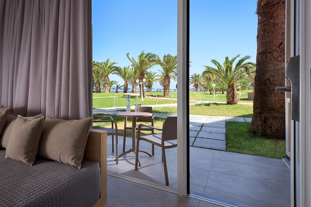 Sun Beach Resort 58/78
