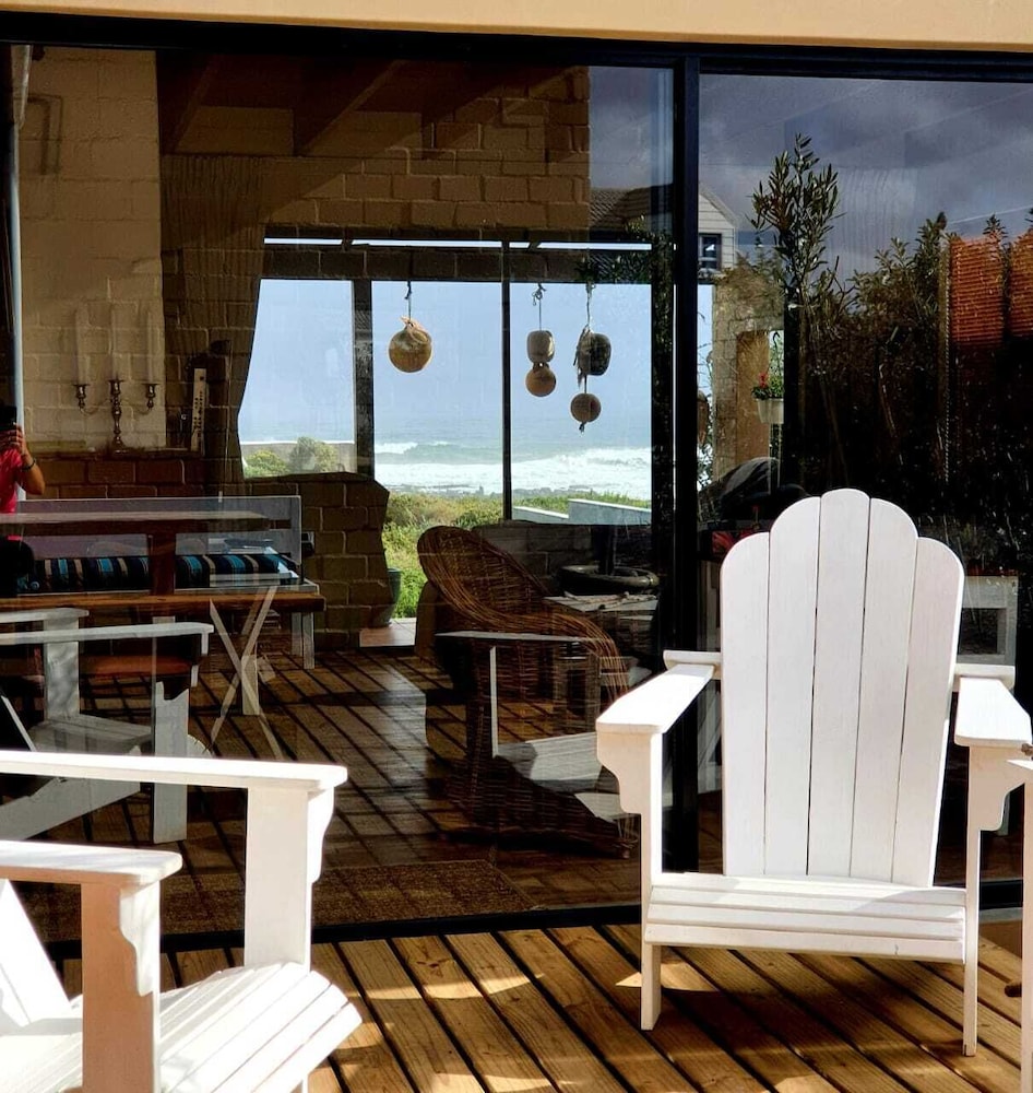 West Coast GuestHouse 20/50