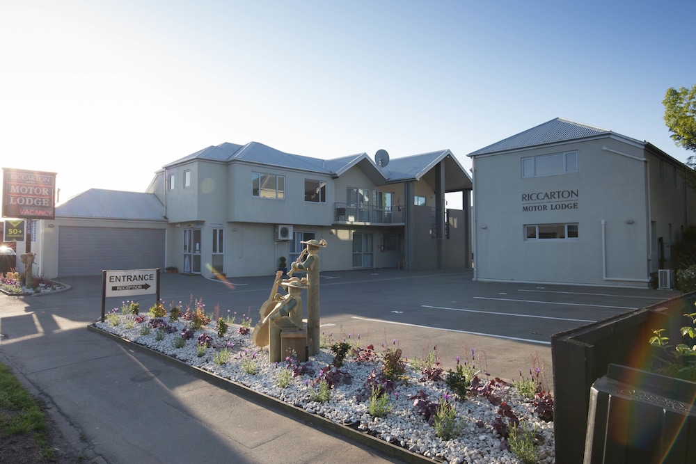 Riccarton Motor Lodge 3/48