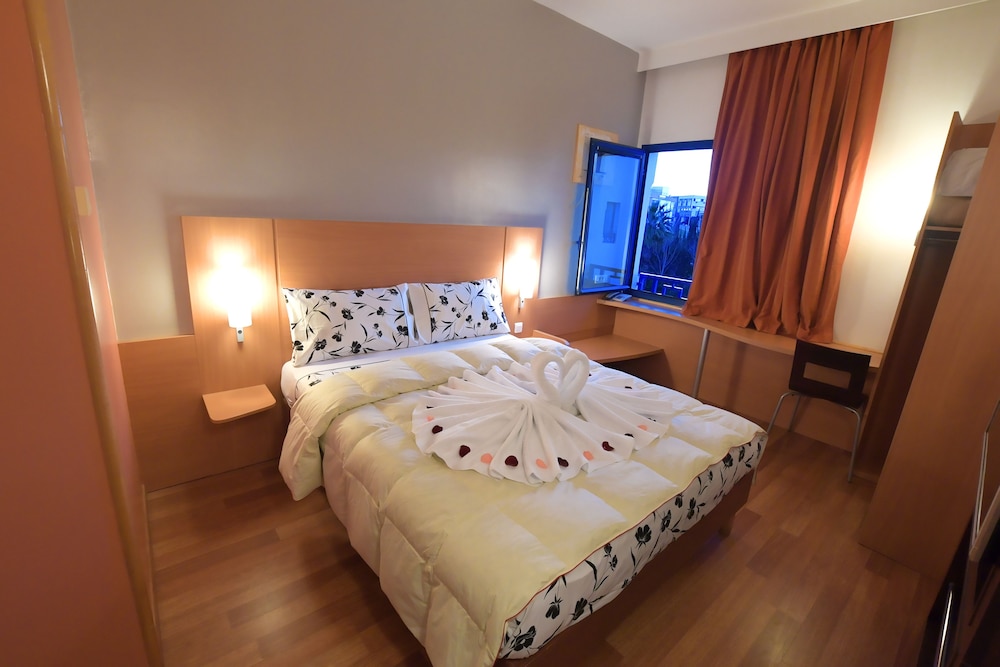 Senator Hotel Tanger 2/24