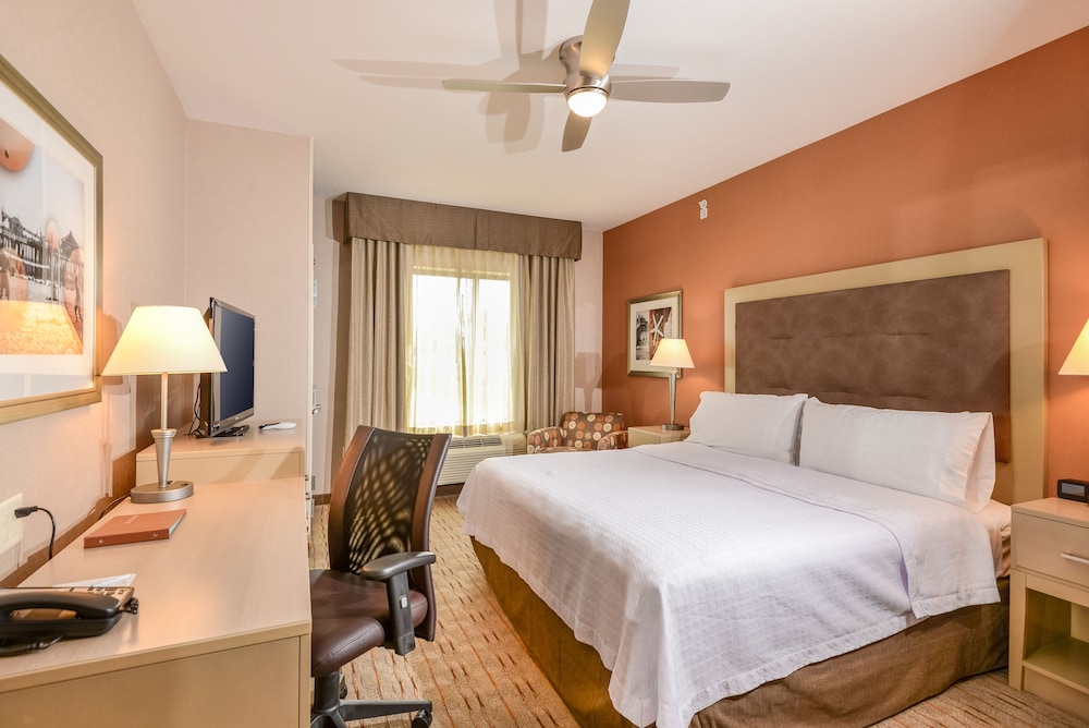 Homewood Suites by Hilton Anaheim Resort - Convention Center 16/44