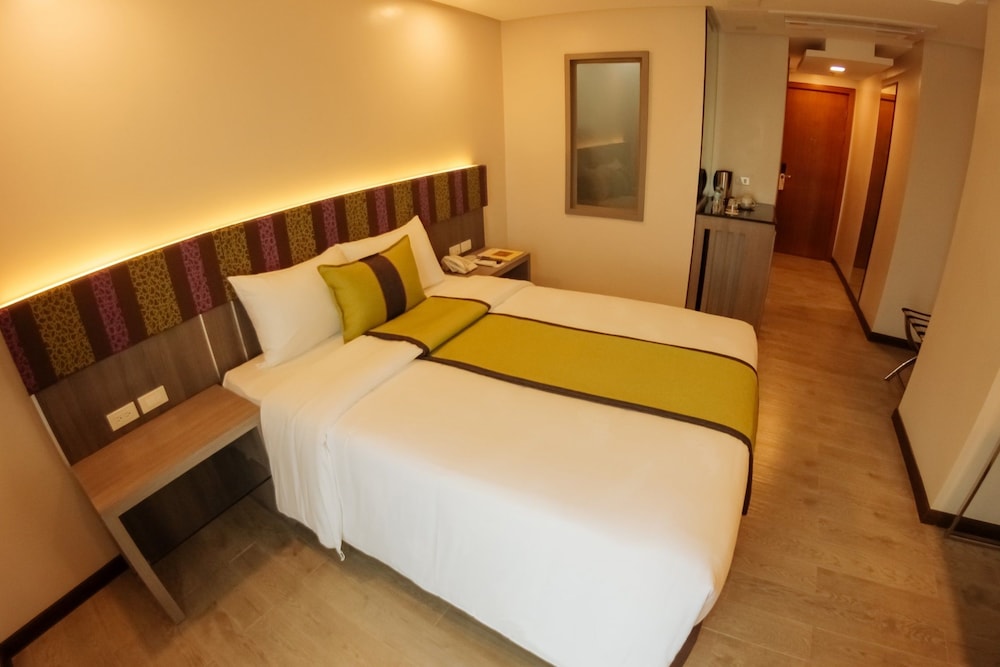 Grand Xing Imperial Hotel 8/45
