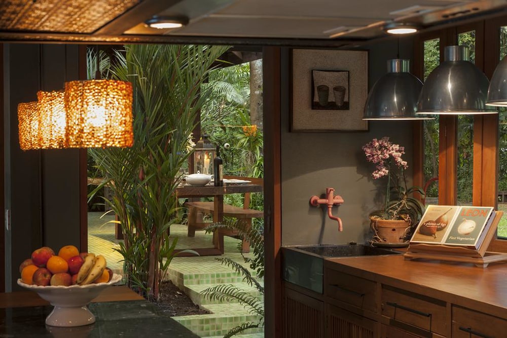 Chandra Residence 6/50