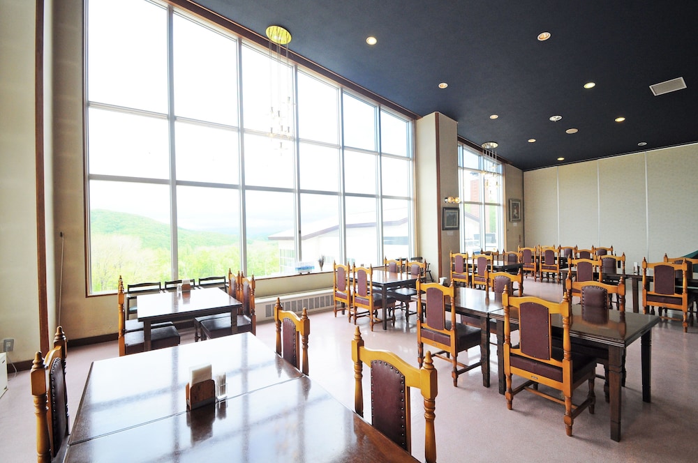 Highland Furano 49/64