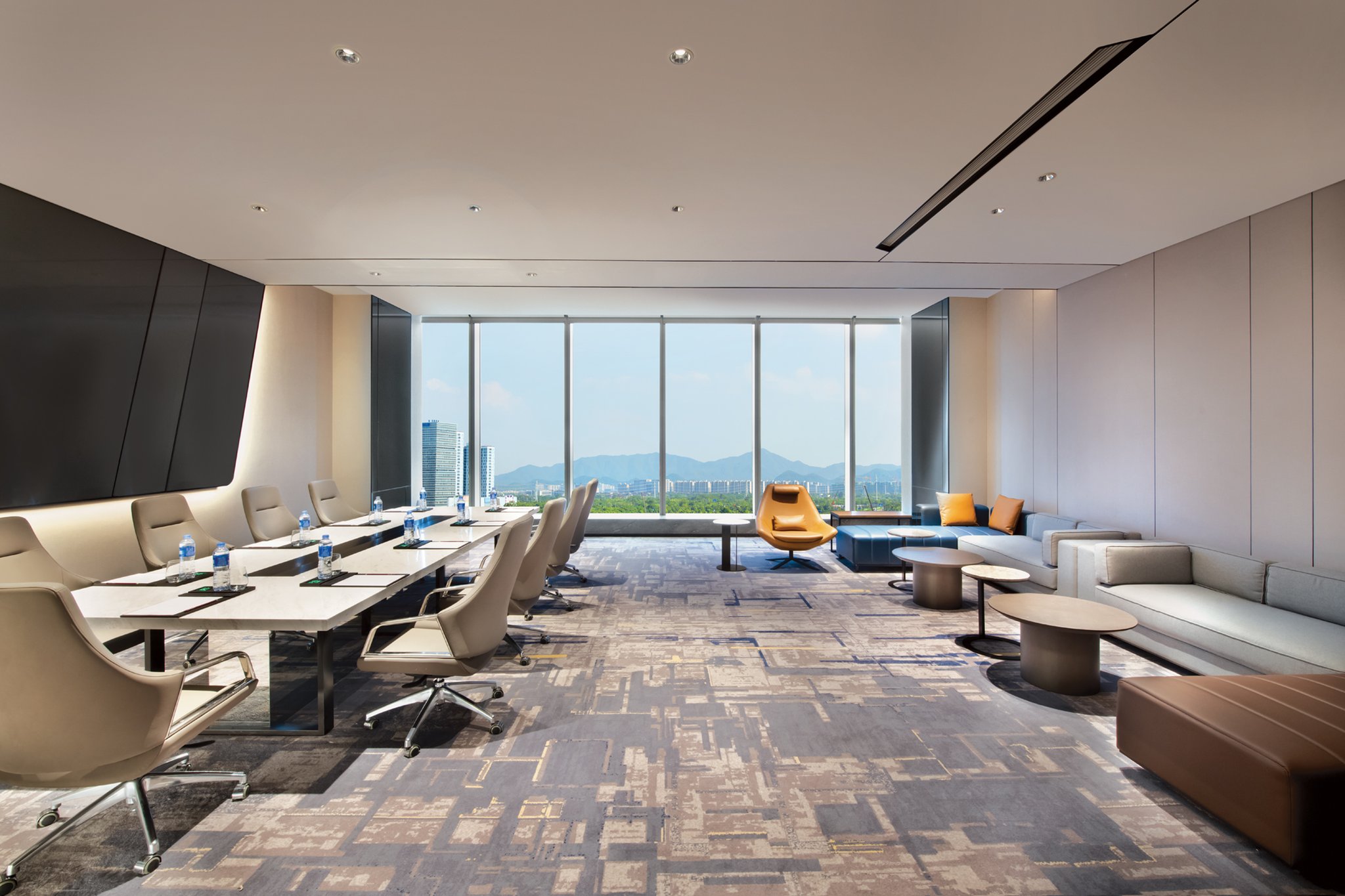 Crowne Plaza Hangzhou Science City 67/74