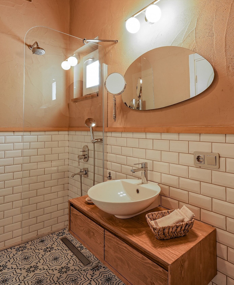 Lika Alacati 47/48