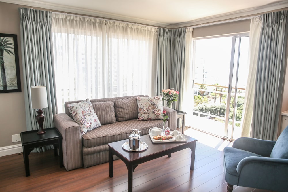 The Bantry Aparthotel by Totalstay 46/79