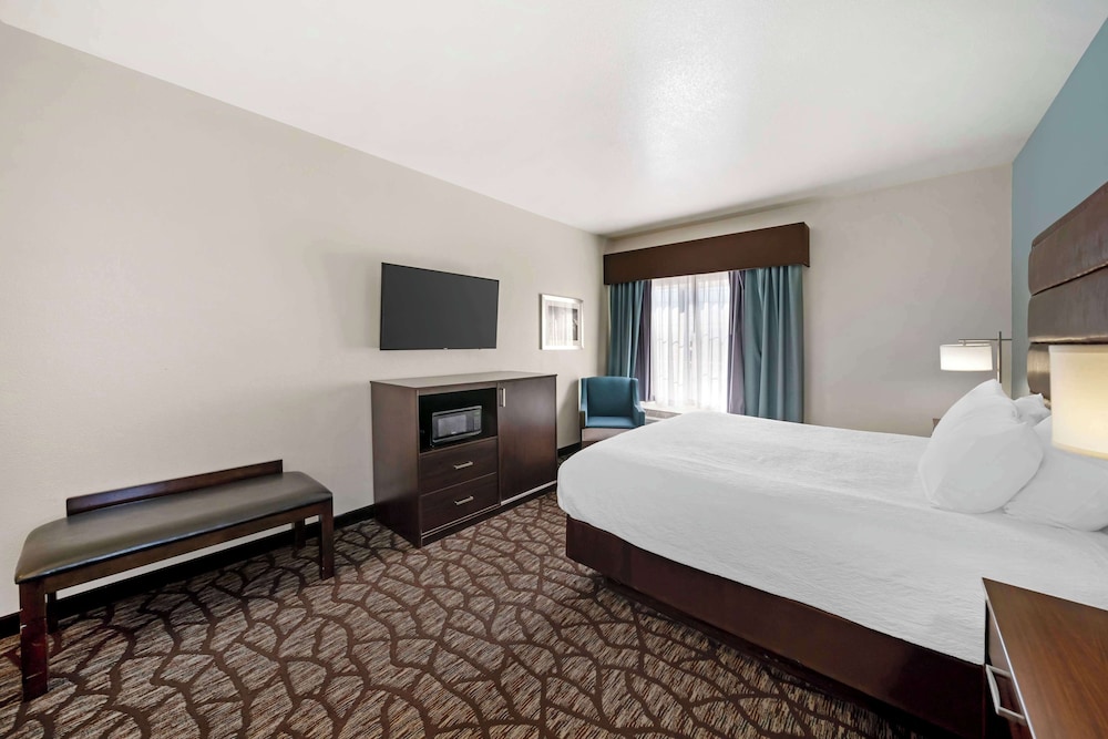 Best Western Crater Lake Highway White City/Medford 16/50