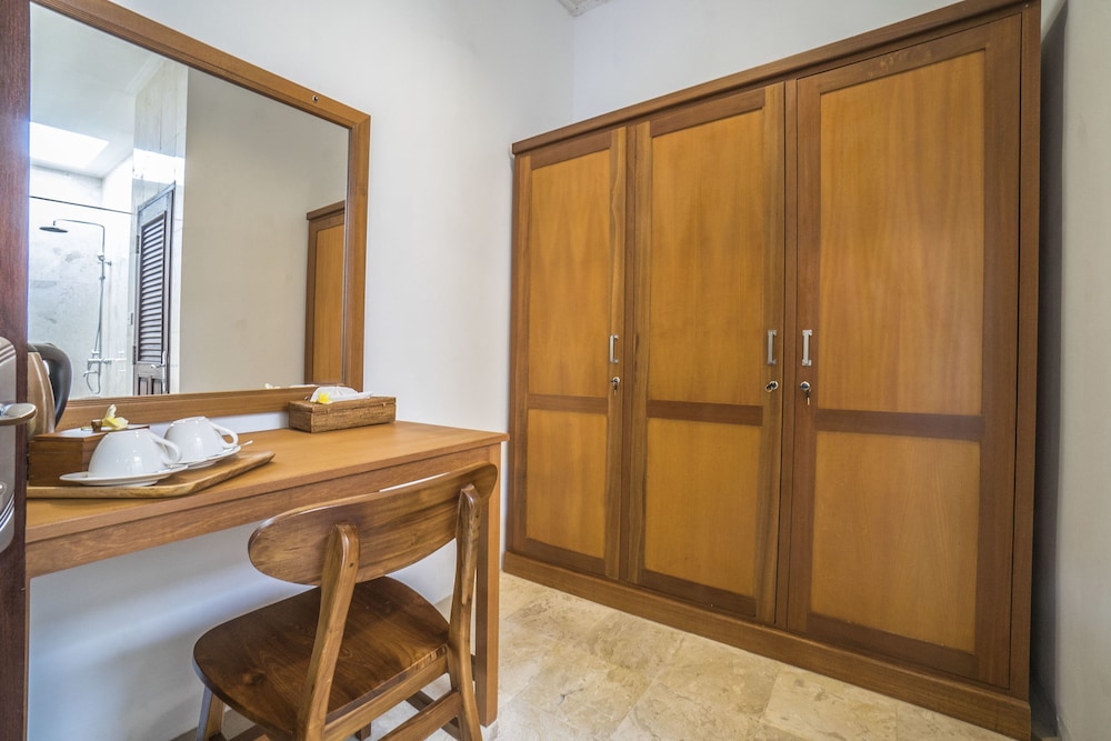 Gita Maha Hotel 27/44