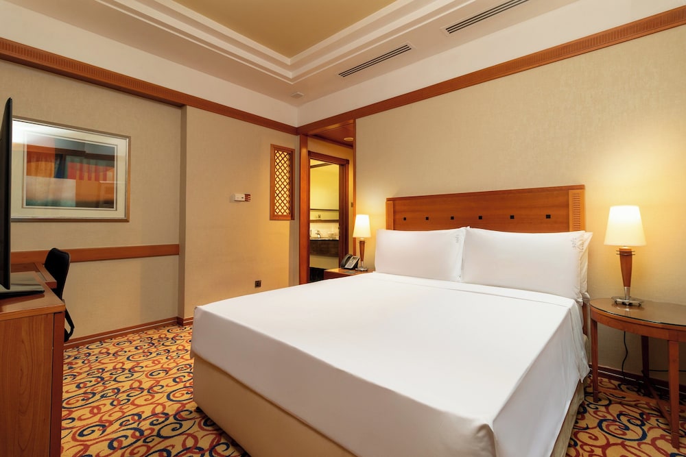 غرفة قياسية بسرير كوين، Holiday Inn Kuwait 7/10