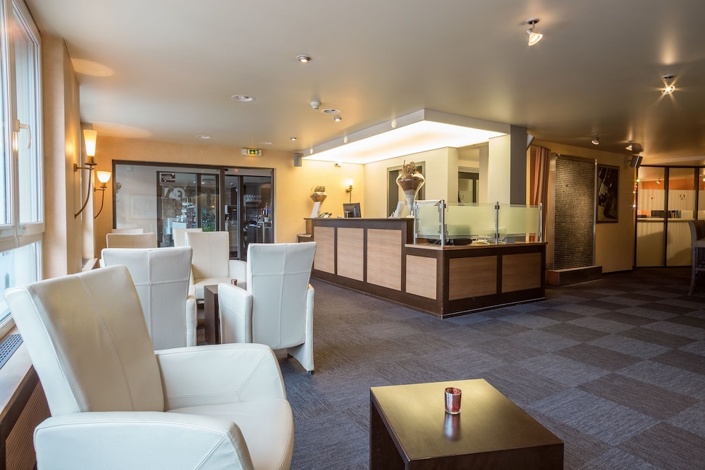 Hotel Amaris 6/53