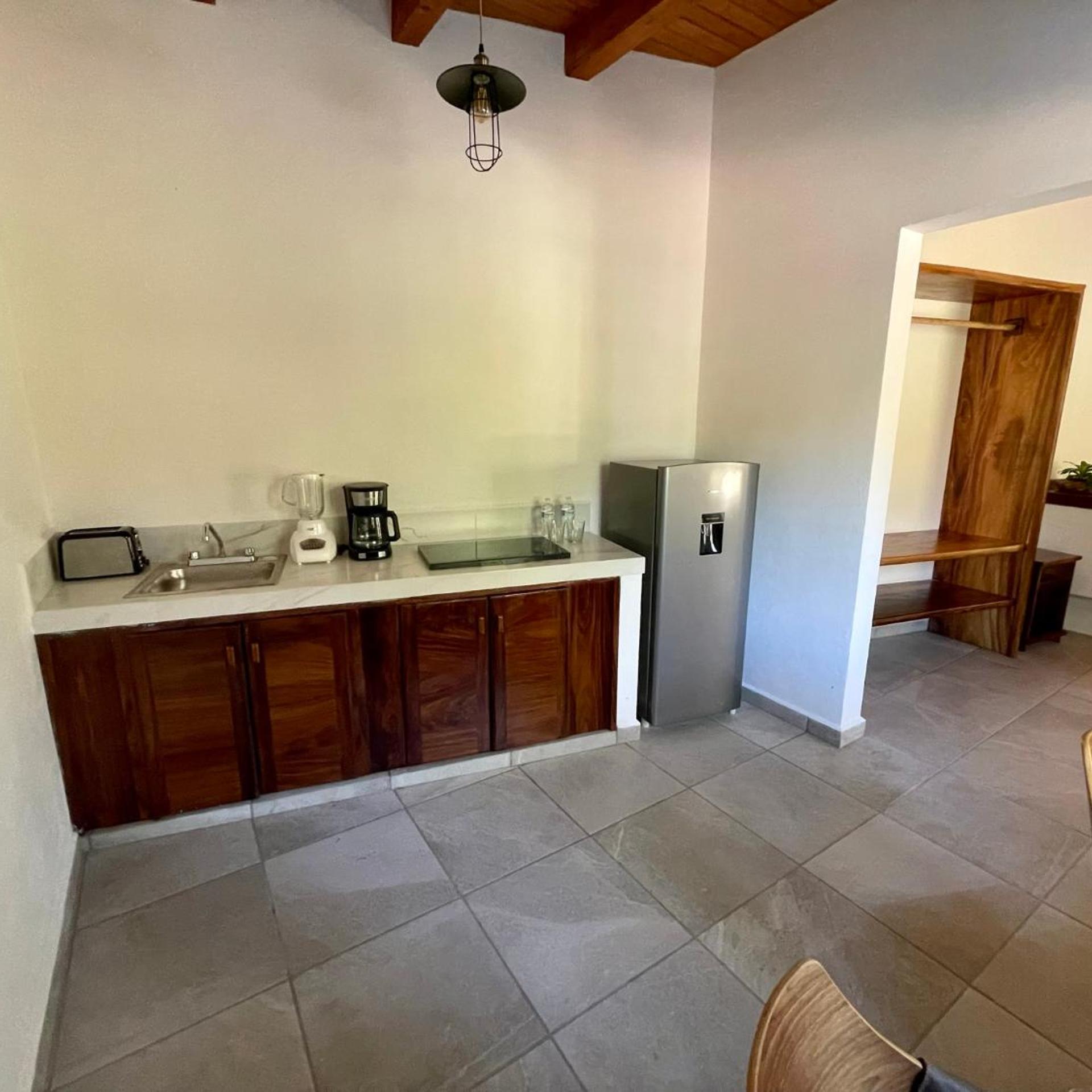 Solez Zihuatanejo 3/50