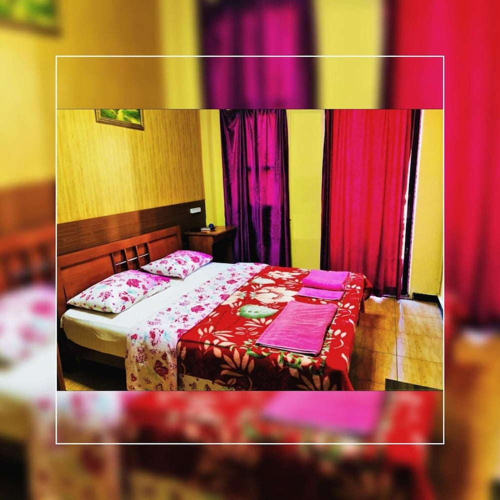 Regis Hotel 21/31