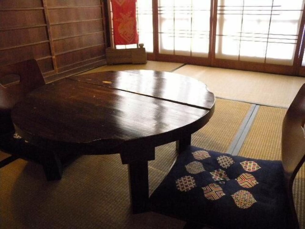 Guesthouse Kingyoya - Hostel 23/42