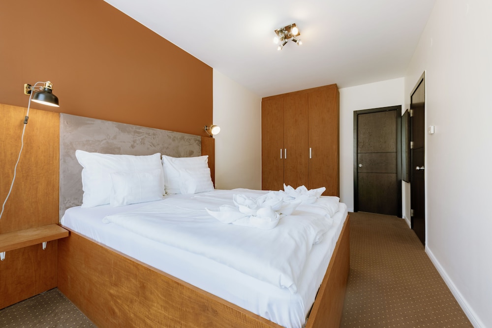 Bliss Hotel And Wellness 26/68
