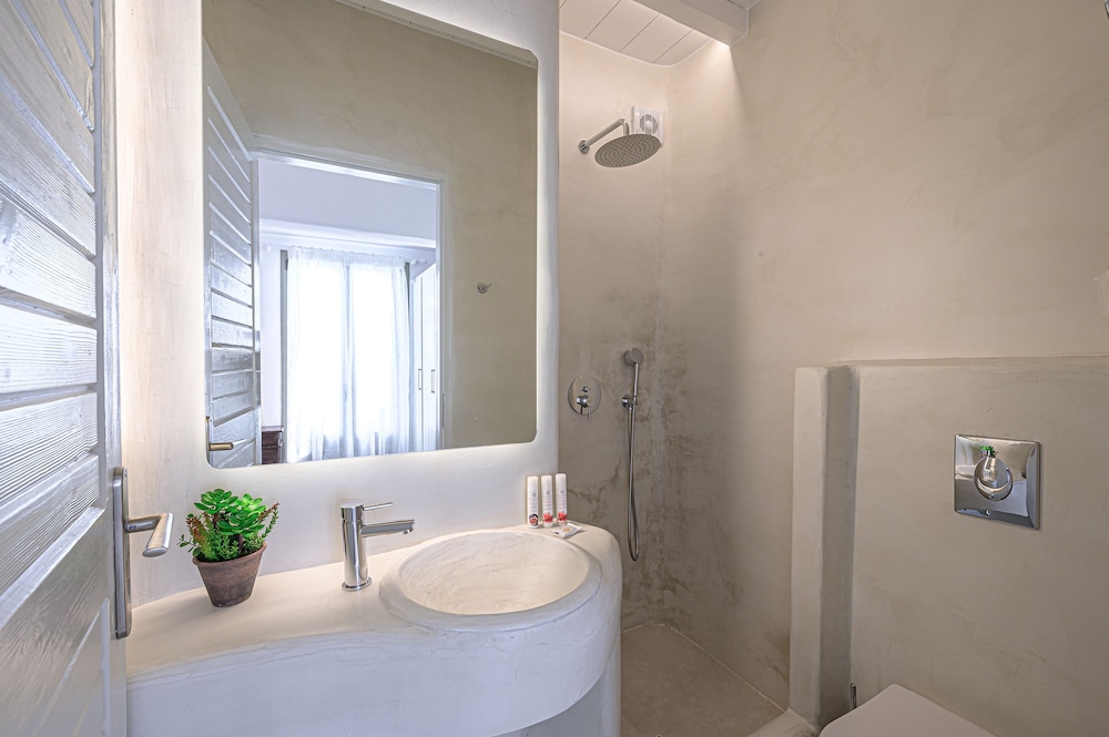 9 Muses Villas Mykonos 50/50