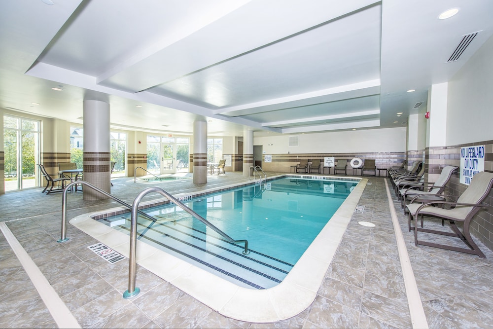 Holiday Inn Express Hotel And Suites Charleston Arpt Conv Ctr Area 1/67