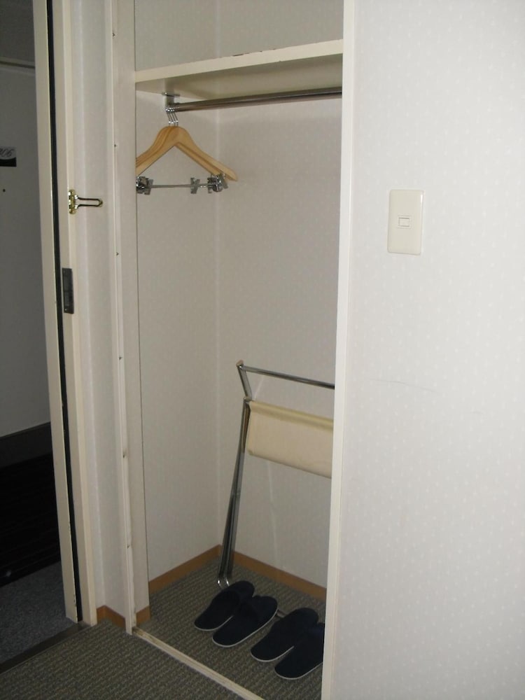 Hotel Harbour Yokosuka 30/51