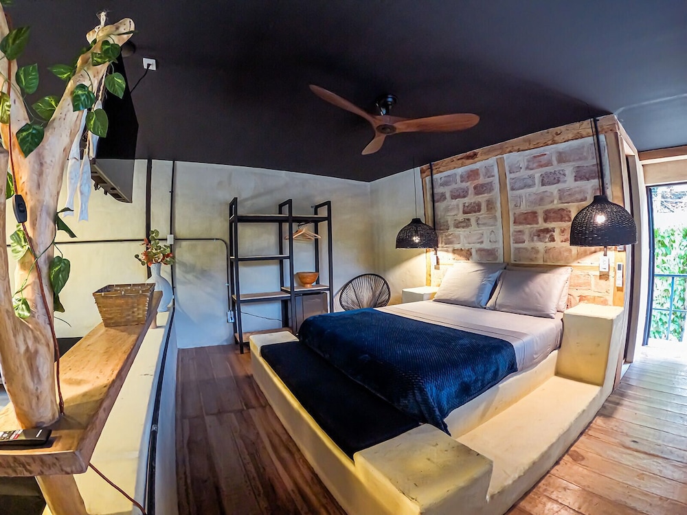 Hotel Casa de Hadas 31/50