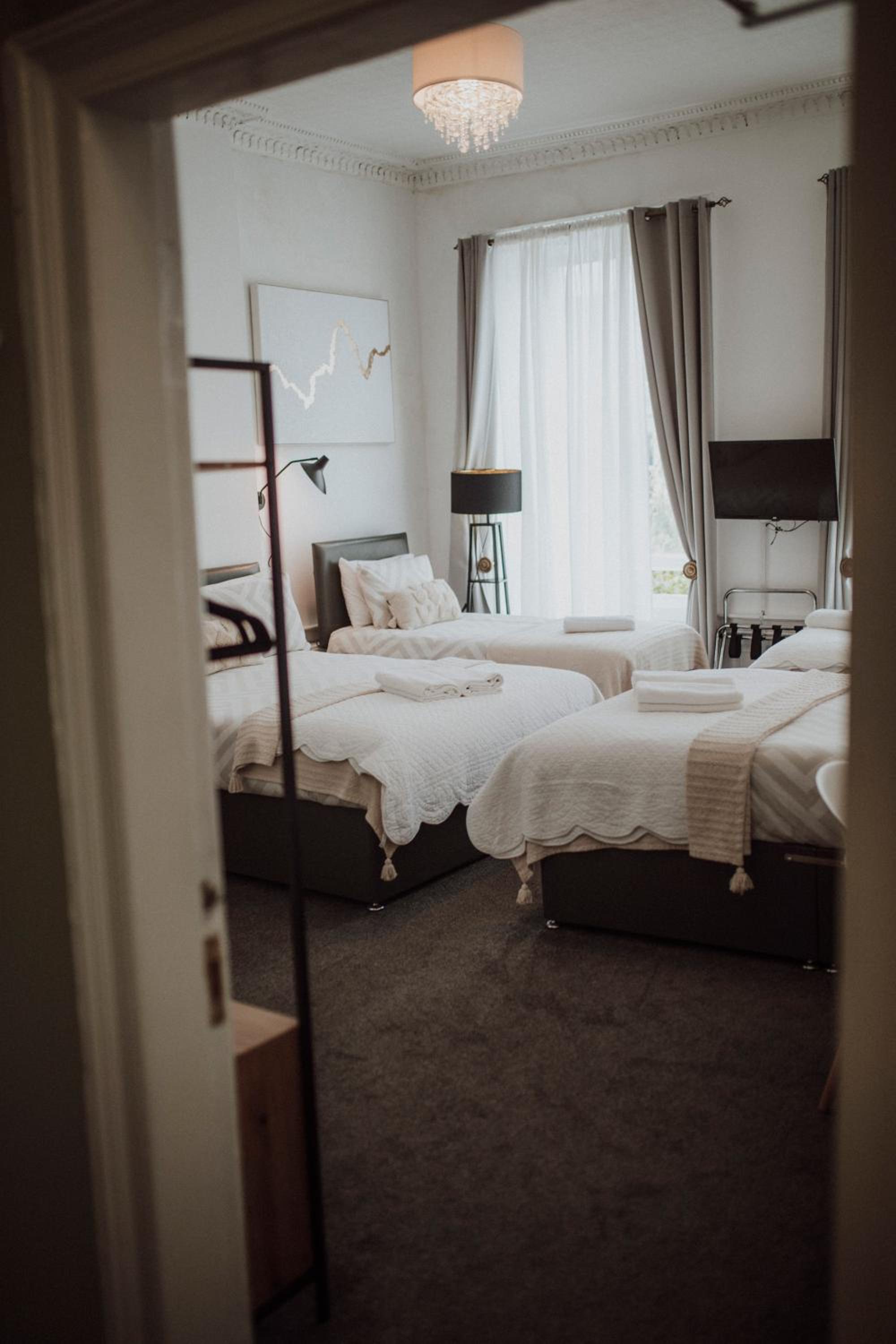 غرفة سوبيريور عائلية، 16 PILRIG GUEST HOUSE 2/2